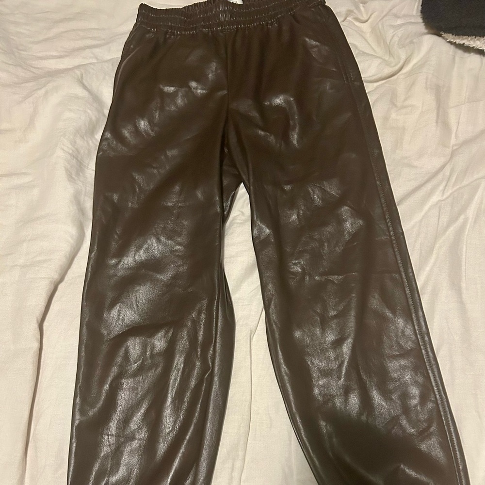 Brown aritzia babaton leather joggers